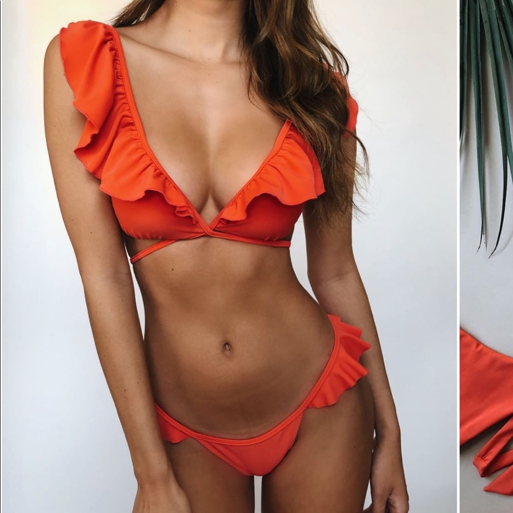 Beach Bunny swim M scarlette wrap top/tango NWT